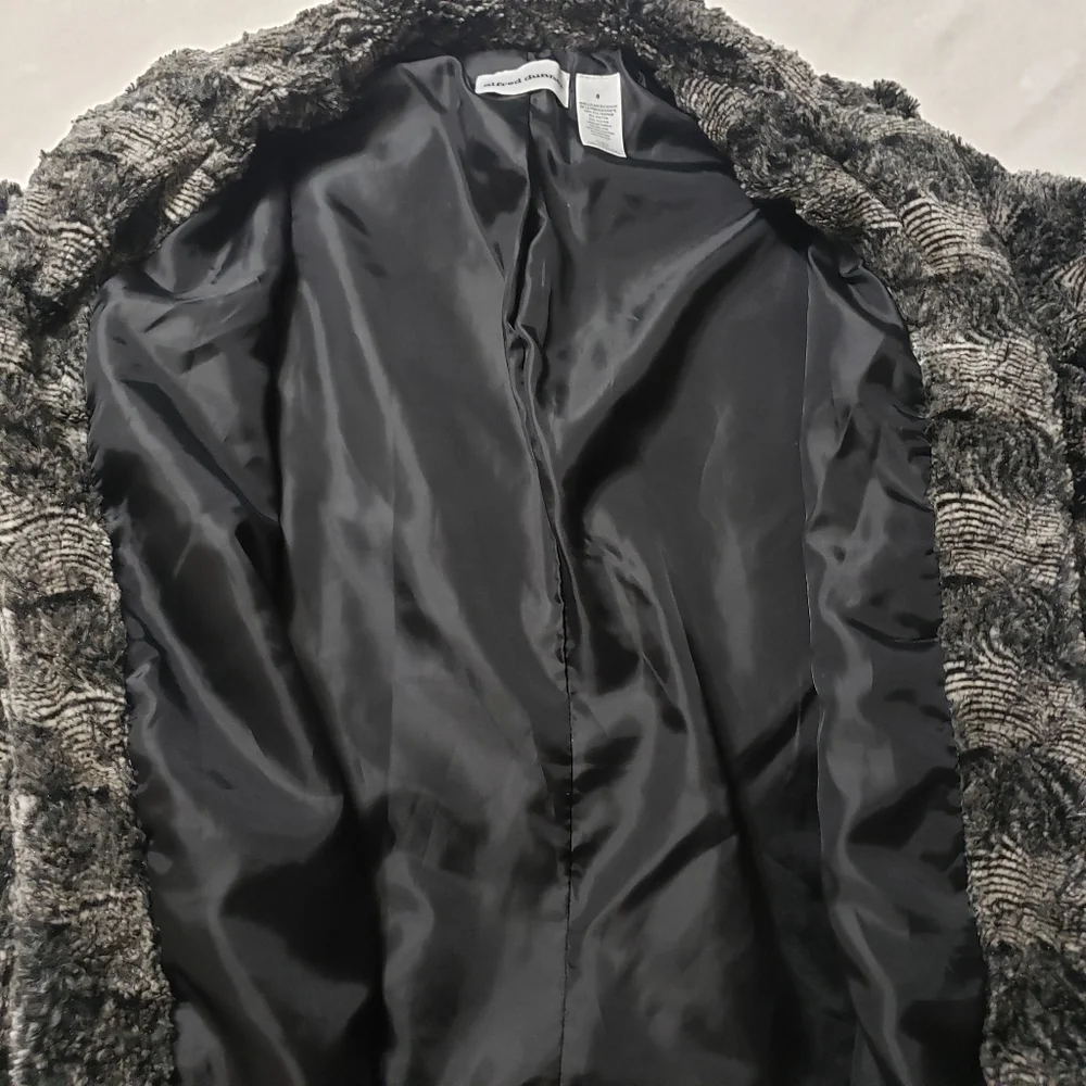 Alfred Dunner Black and Gray Jacket Size 8